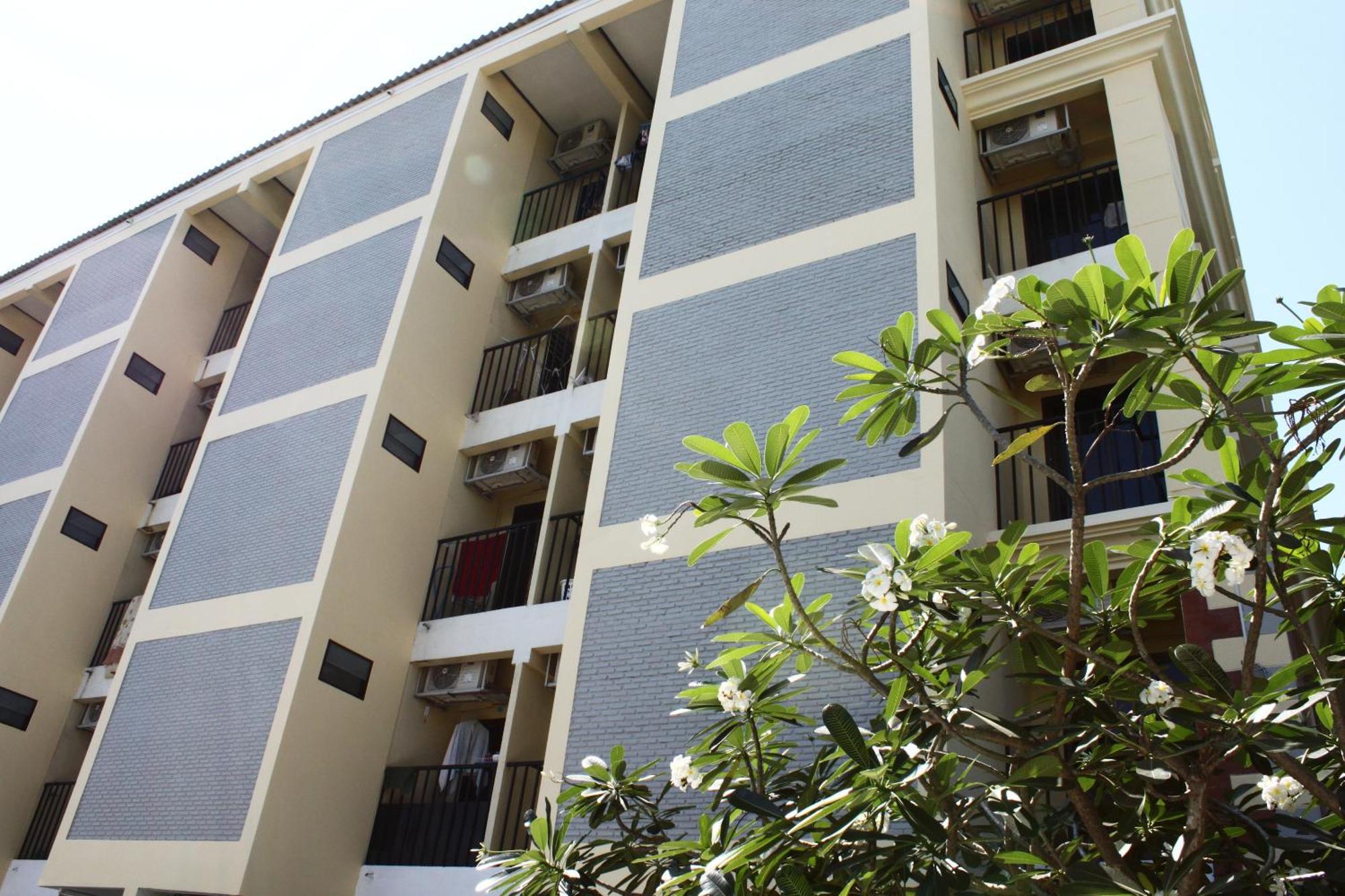 The European Place Bangkok Exterior foto